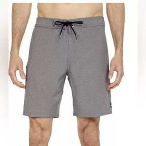 O'Neill Hyperfreak Solid 19" Boardshort - Men's - 38 / Heather Grey